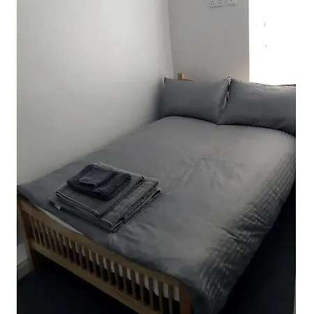 Drummond House Serviced